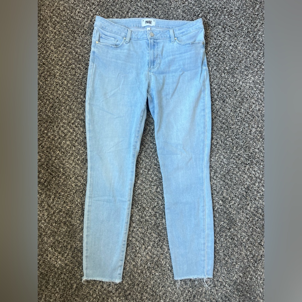 Paige Denim Verdugo Ankle Jean In Icicle Distressed 92% Cotton